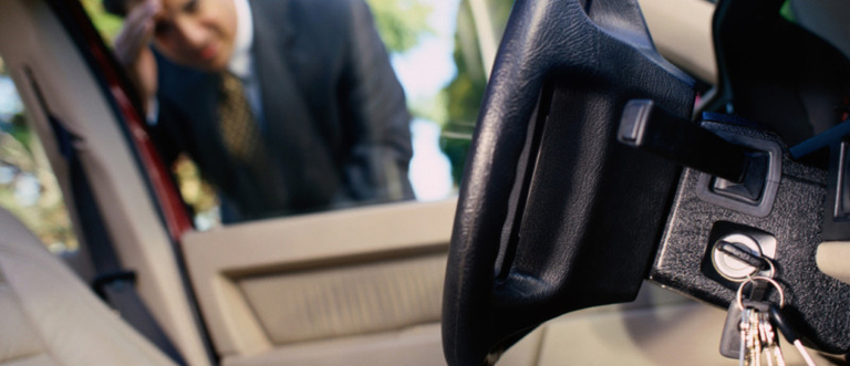 24 hour car locksmith in Arden-Arcade